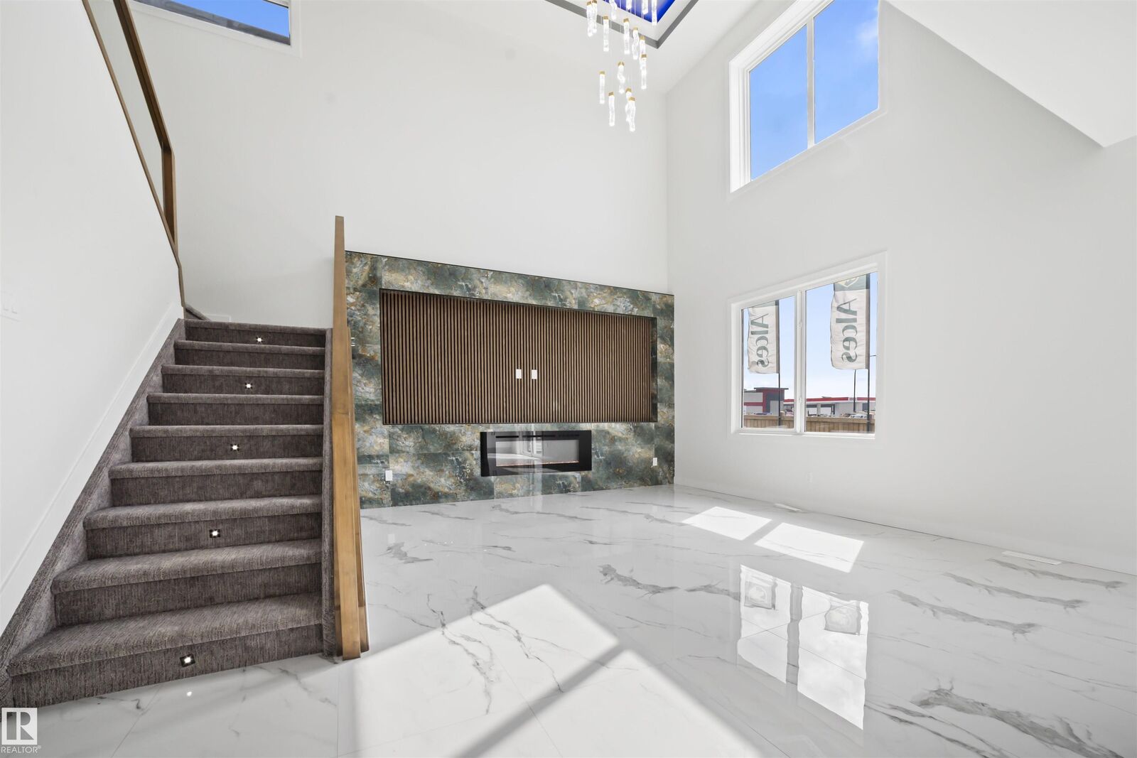 Property Photo: 216 33 Street SW AB T6X 3C7