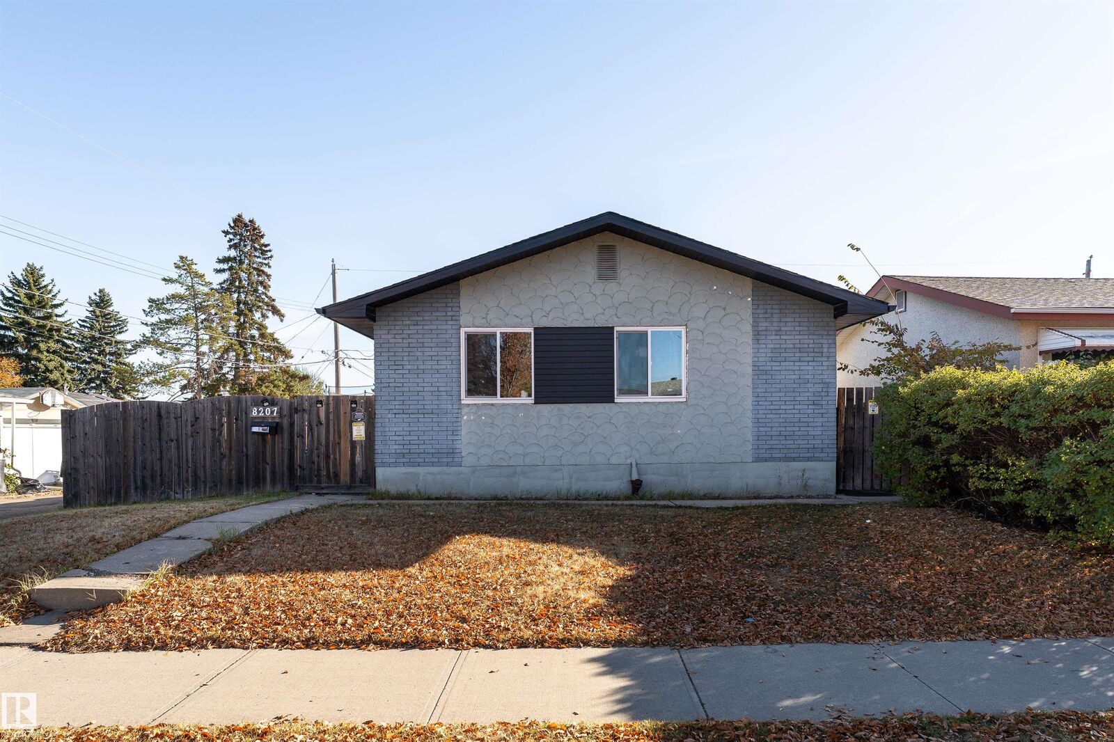 Property Photo:  8207 169 Street NW  AB T5R 2W4 