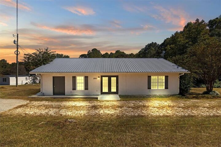 Property Photo:  2993 Cashtown Road  GA 30110 