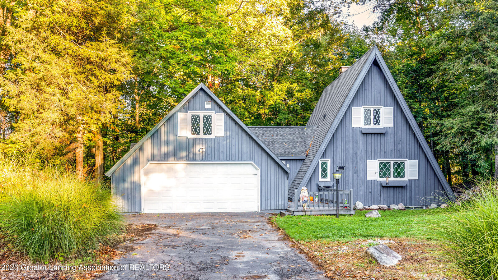 Property Photo: 1686 Herrity Lane MI 48846