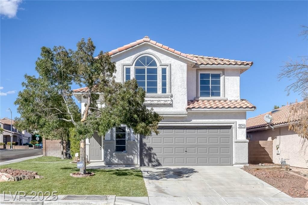 Property Photo:  10068 Yellow Canary Avenue  NV 89117 