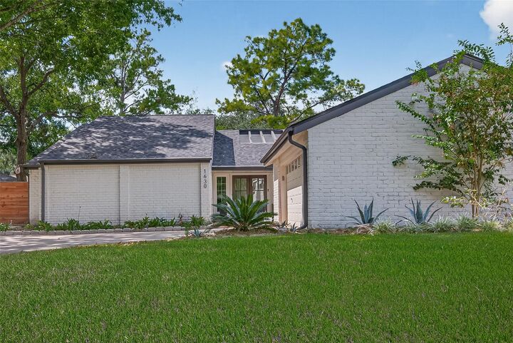 Property Photo:  1630 Fall Valley Drive  TX 77077