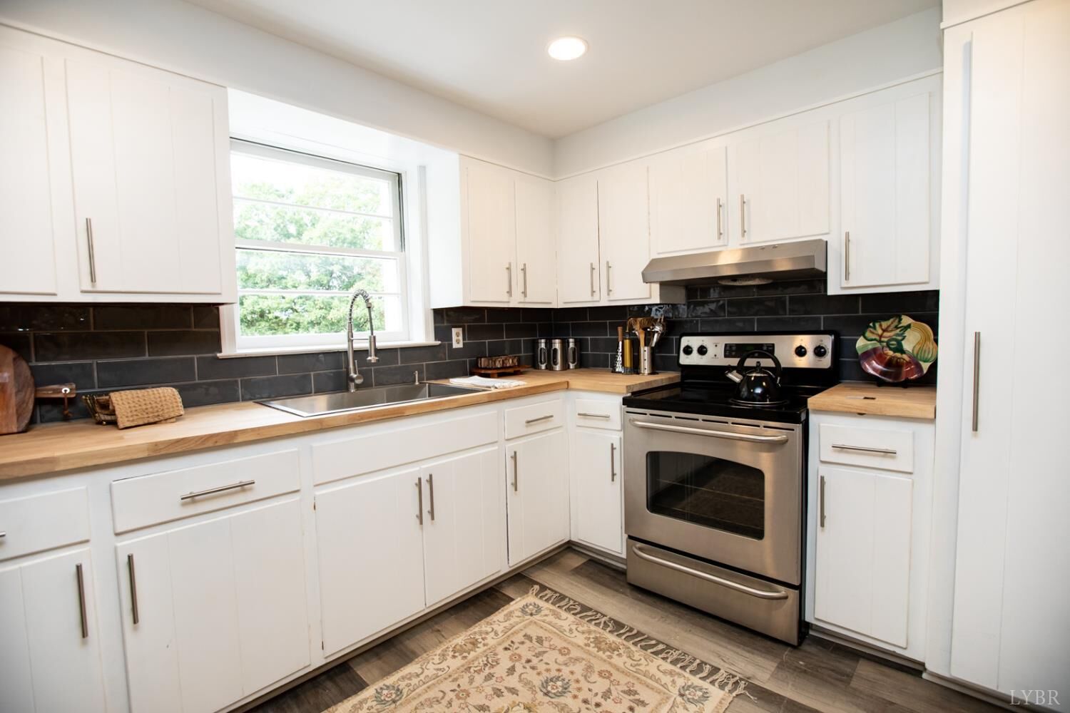 Property Photo: 3806 Richmond Highway VA 24593