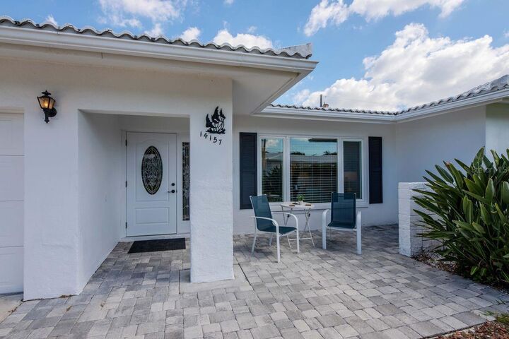 Property Photo: 14157 87th Avenue N FL 33776