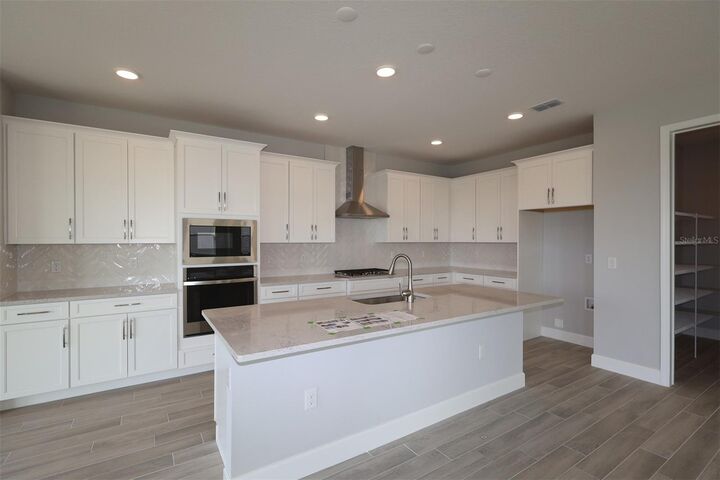 Property Photo:  3233 Wolf Lake Avenue  FL 32712 