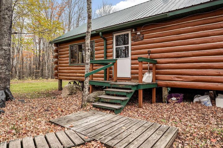 Property Photo:  500 Fence River Road  MI 49920 