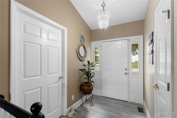 Property Photo: 10107 Greenbriar Court MO 63348