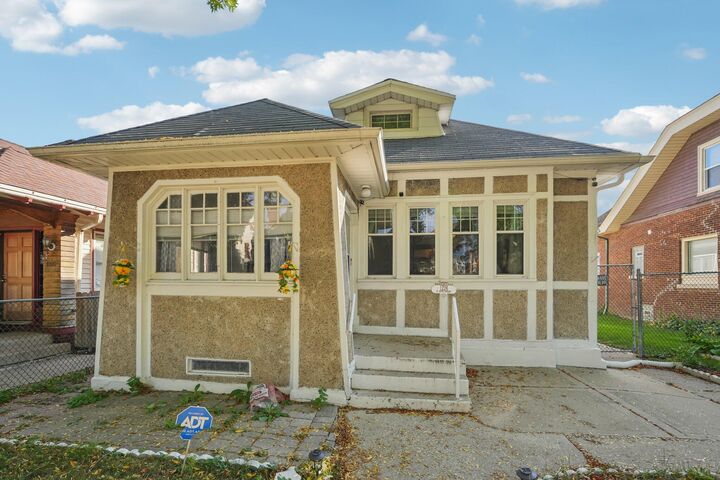1226 S 28th St  Milwaukee WI 53215 photo