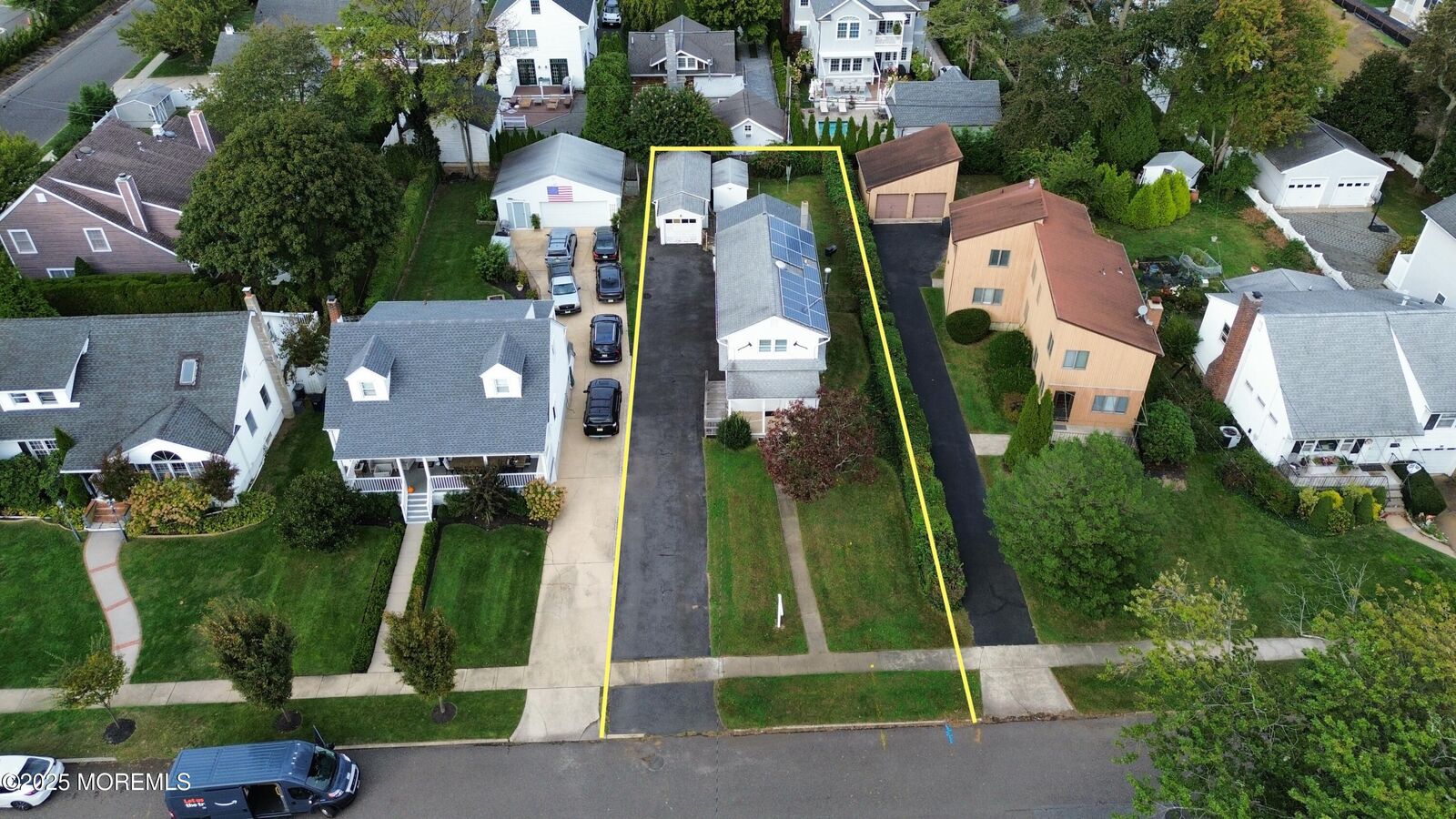 Property Photo:  418 Salem Avenue  NJ 07762 