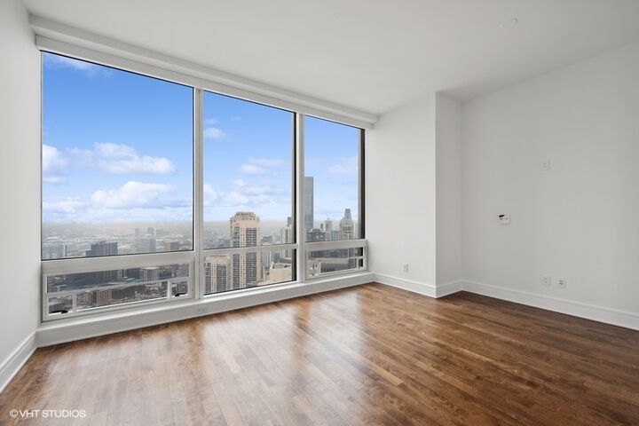 Property Photo: 401 N Wabash Avenue 42E IL 60611