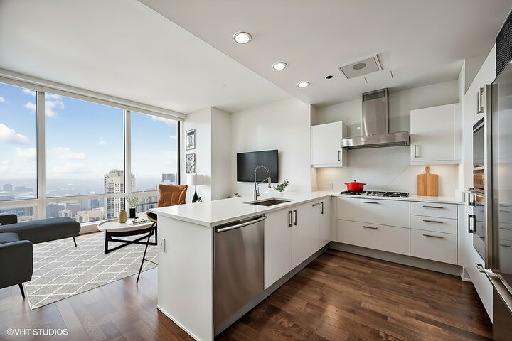 Property Photo:  401 N Wabash Avenue 42E  IL 60611 