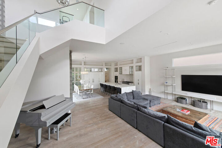 Property Photo:  5904 Village Drive  CA 90094 