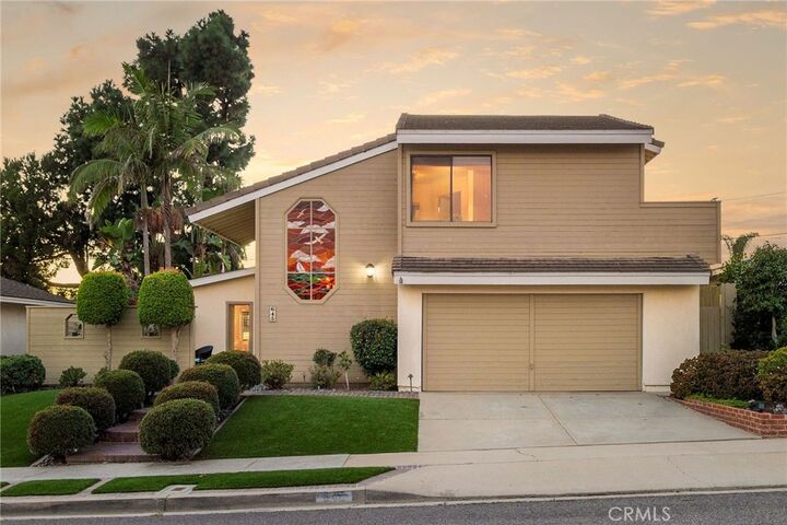 645 Sea Breeze  Seal Beach CA 90740 photo