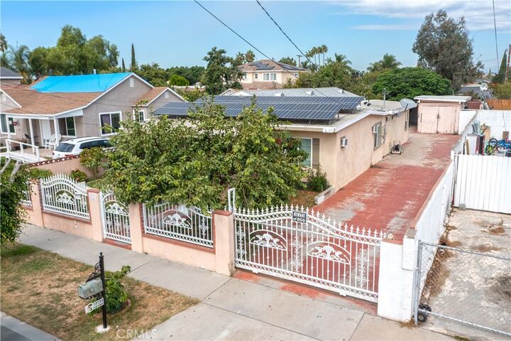 Property Photo: 5405 W 4th CA 92703