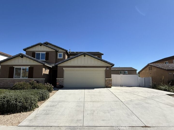 Property Photo:  12940 Shawnee Street  CA 92555 