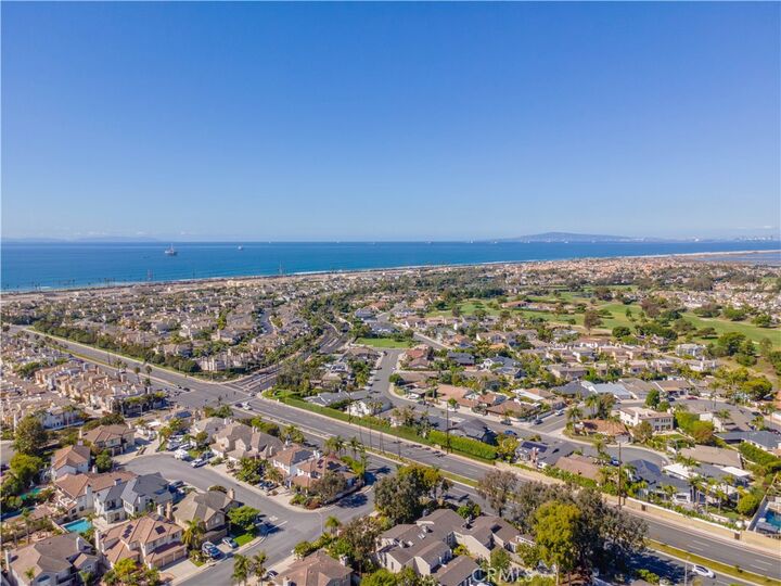 Property Photo: 19748 Shorecliff CA 92648