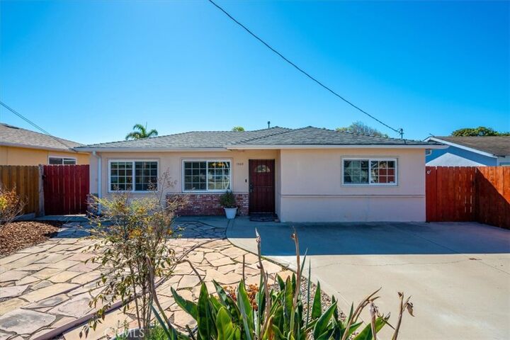 Property Photo: 1508 Nice Avenue CA 93433