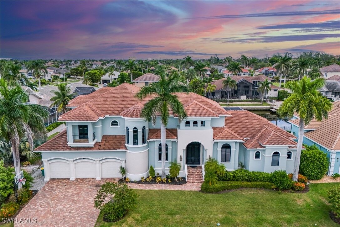 Property Photo: 541 Taylor Court FL 34145