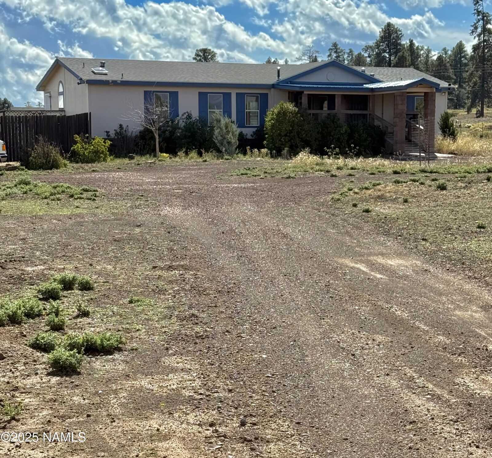 Property Photo: 7700 E Creekside Drive AZ 86004