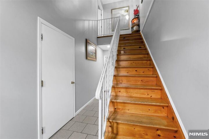 Property Photo:  150 Madison Street  NJ 07055 