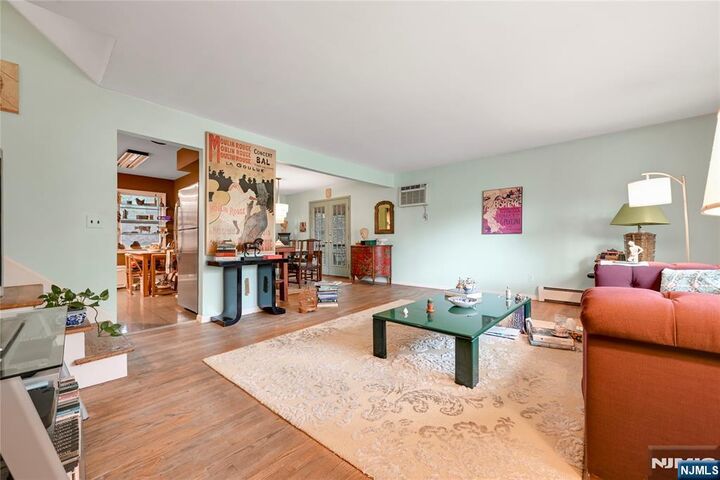 Property Photo: 7 Edgewood Court NJ 07642