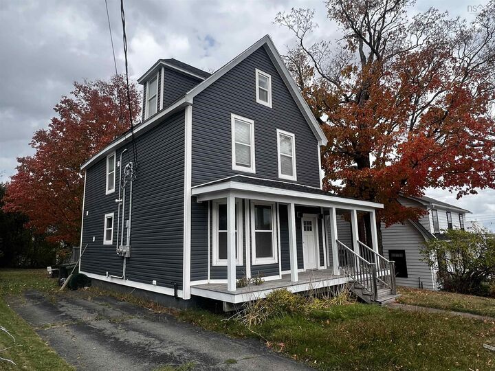 Property Photo:  14 Allan Avenue  NS B0K 1S0