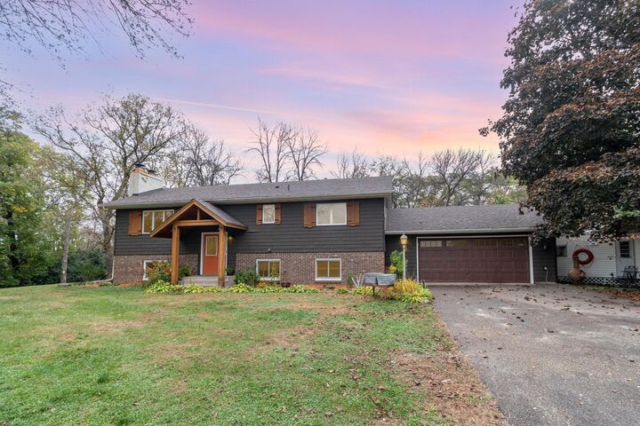 Property Photo:  20001 Ingersoll Avenue N  MN 55025 