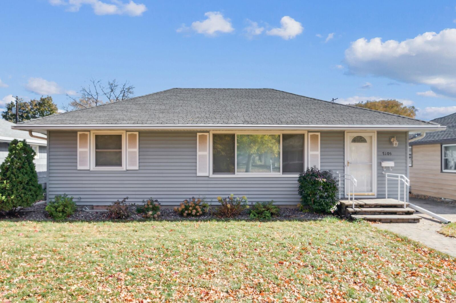 Property Photo: 7205 Garfield Avenue MN 55423