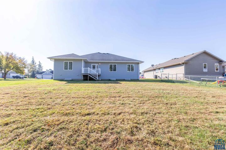 Property Photo: 114 West Creek Drive IA 51030