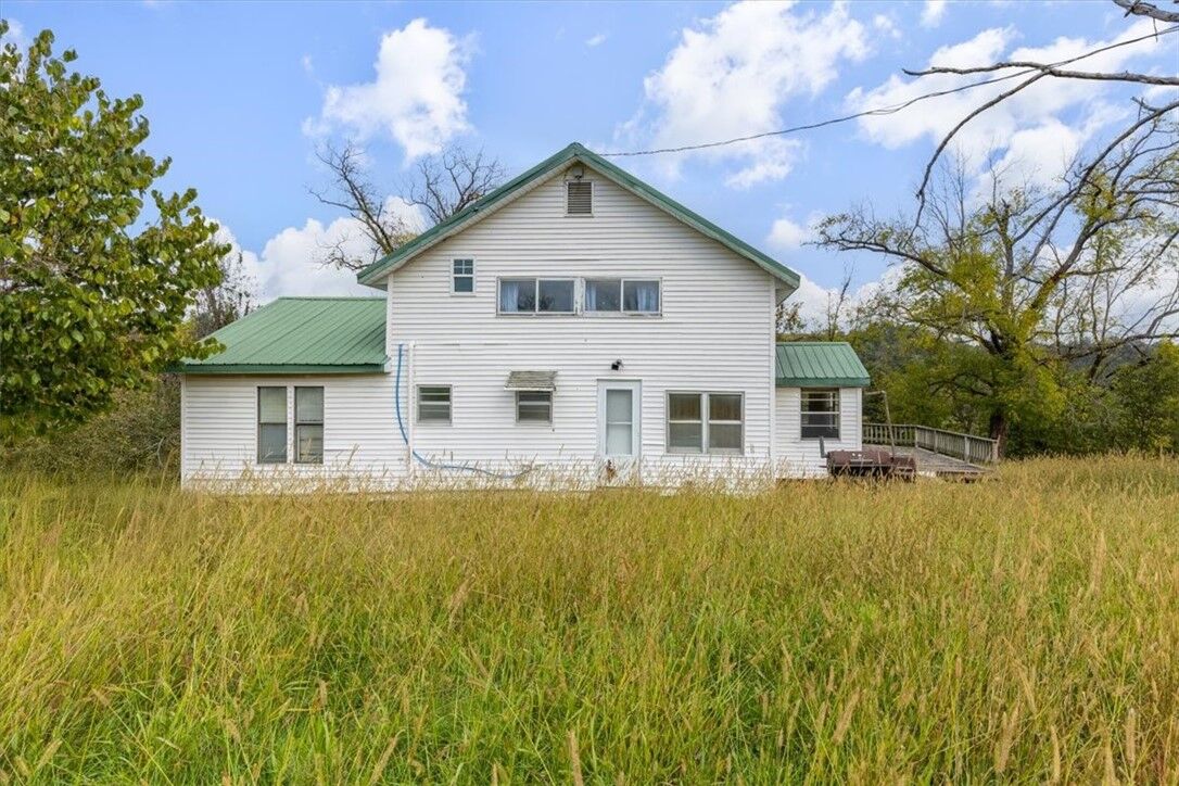 Property Photo:  469 Madison 8400  AR 72740