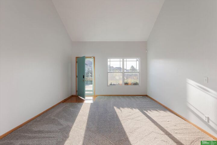 Property Photo: 8006 N 153 Street NE 68007