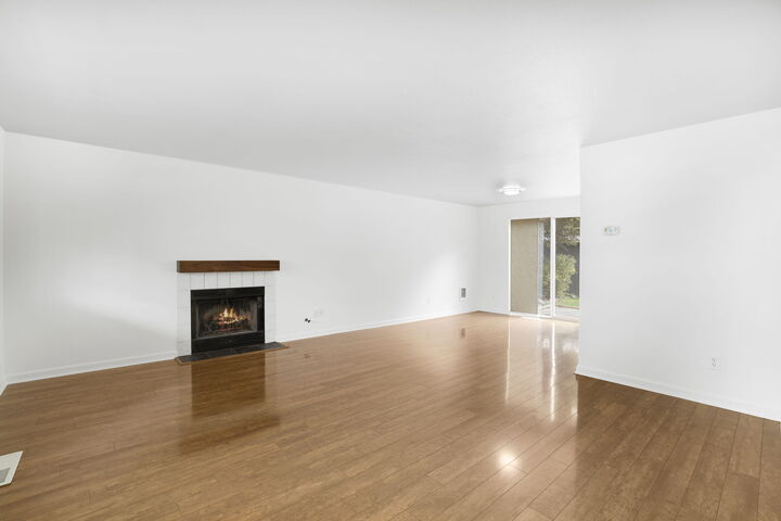 Property Photo: 1950 NW Ivy Place OR 97756