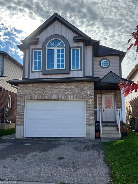 14 Iron Gate Street Upper  Kitchener ON N2N 3P9 photo