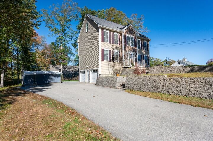 Property Photo:  4 Anderson Avenue  NH 03079 
