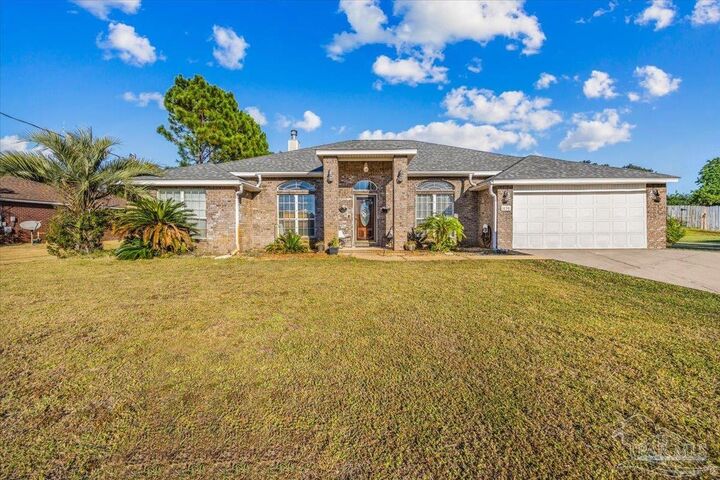 Property Photo: 1896 Sundown Dr FL 32566