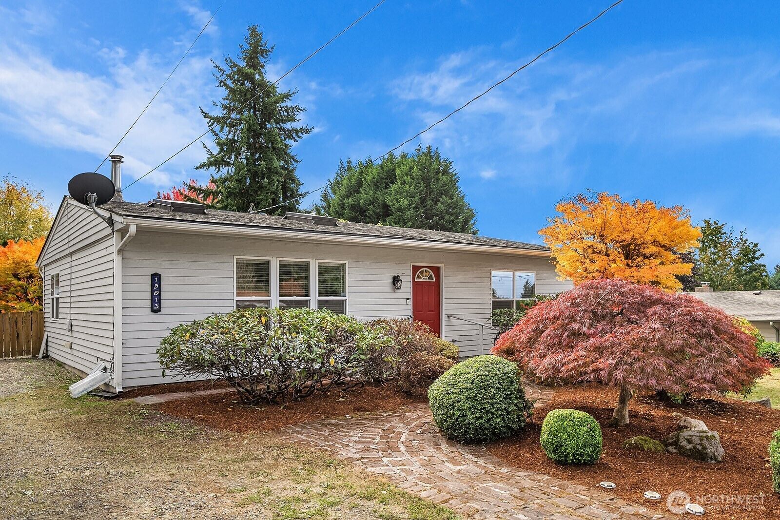 Property Photo: 15013 SE 113th Street WA 98059