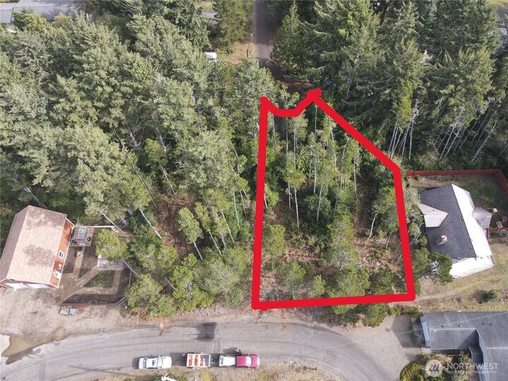 Property Photo: 1102 300th Place WA 98640