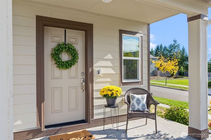 Property Photo:  1718  Fern Street SW  WA 98502 