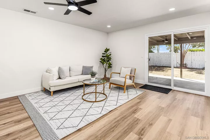 Property Photo: 4137 Alana Cir North CA 92056