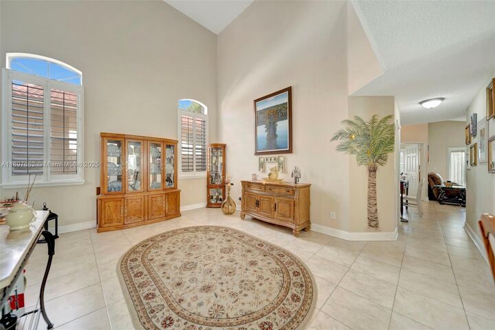 Property Photo:  1653 SW 158th Ter  FL 33027