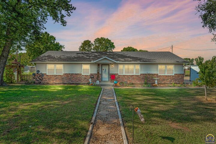 Property Photo: 2135 Jefferson St KS 66429