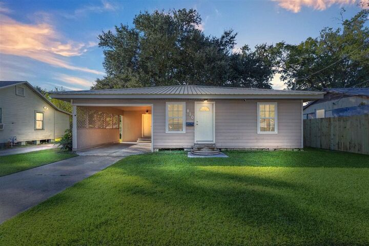 Property Photo: 810 Gulf Street LA 70601