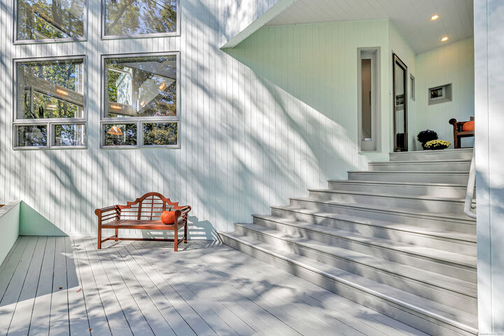 Property Photo:  110 Blue Trail  CT 06518 