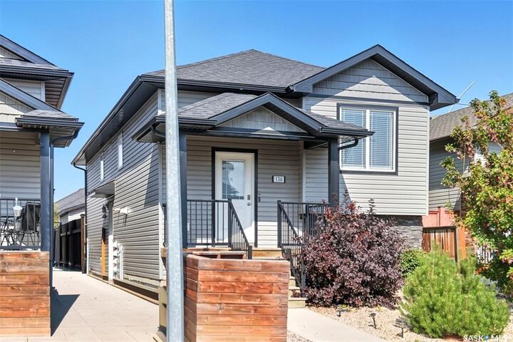 Property Photo: 130 Wyant Lane SK S7W 0N8