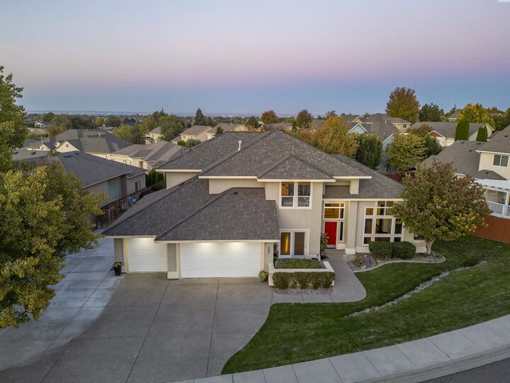 Property Photo: 3603 S Ledbetter Street WA 99337