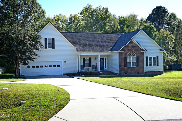 Property Photo: 39 Brylee Lane NC 27520