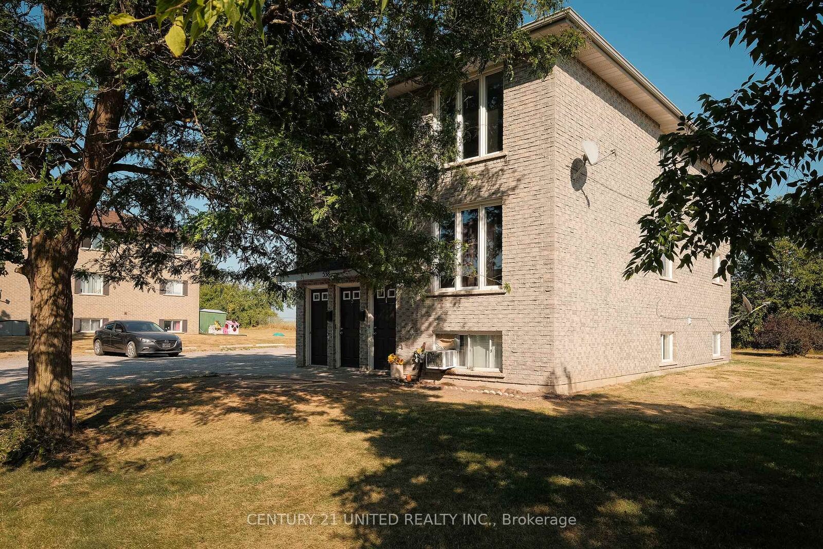 Property Photo: 538 Crystal Drive ON K9J 8H1