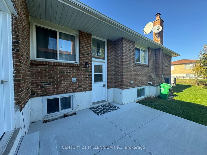 Property Photo: 149 Manitou Crescent Lower ON L6S 2Z6