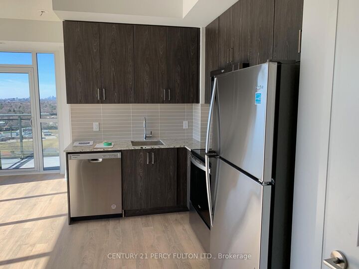 Property Photo: 20 Meadowglen Place 1906 ON M1G 0A9