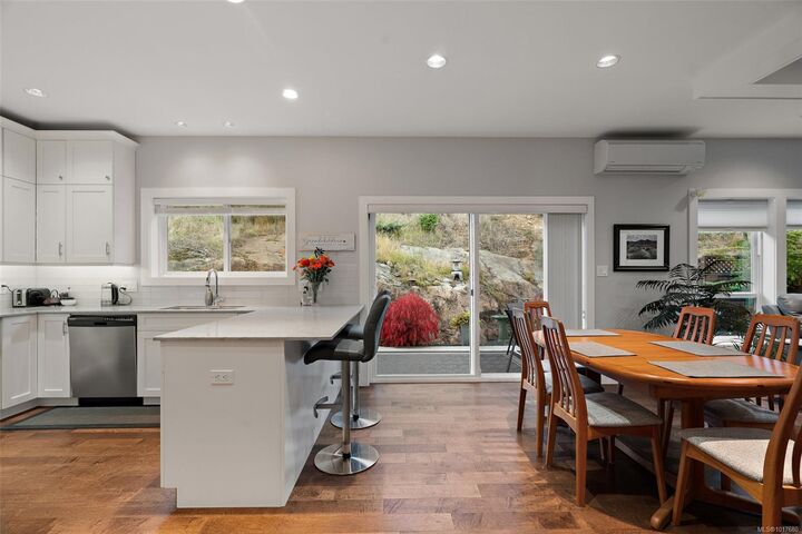 Property Photo:  3416 Resolution Way  BC V9C 0J1 